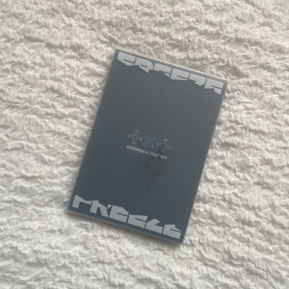 Kpop TXT Freeze Album Photobook - Picture 2 of 6